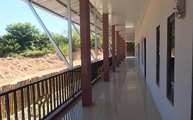 Oyo 92603 Lidya Homestay